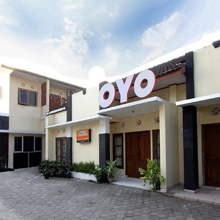 Oyo1150奥马拉德朗酒店 Kejayan 外观 照片