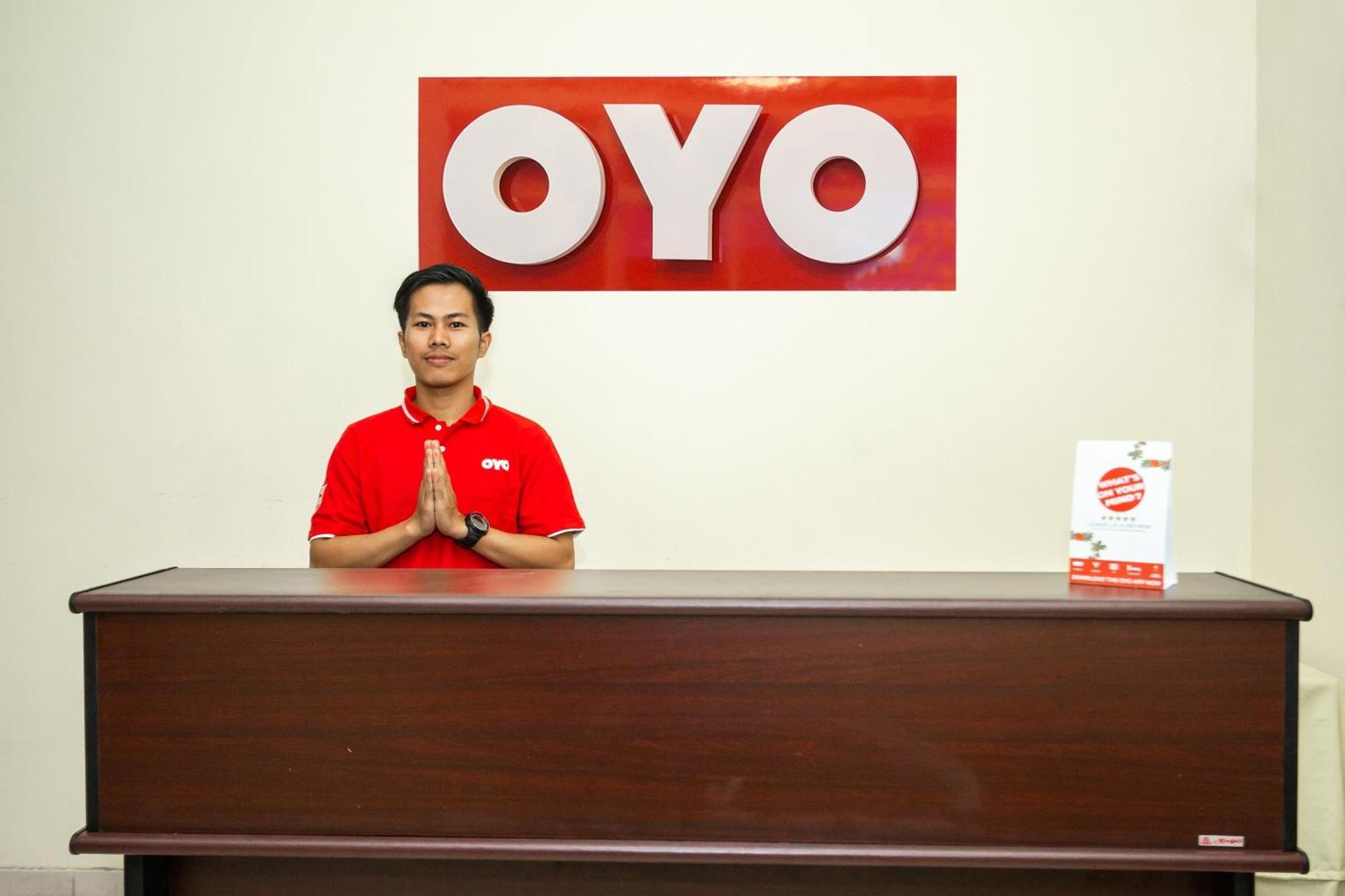 Oyo1150奥马拉德朗酒店 Kejayan 外观 照片